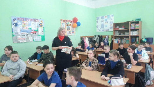 урок пожарной безопасности в школе №2 города Сафоново - фото - 3